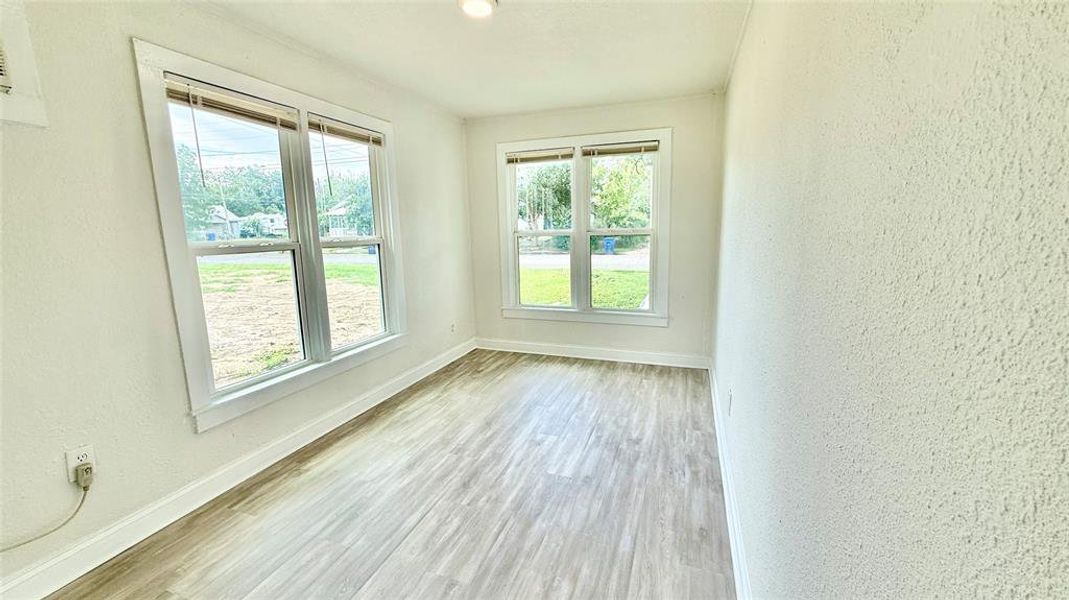 Spacious, unfurnished interior of a new home in , Brownwood (Image 8).