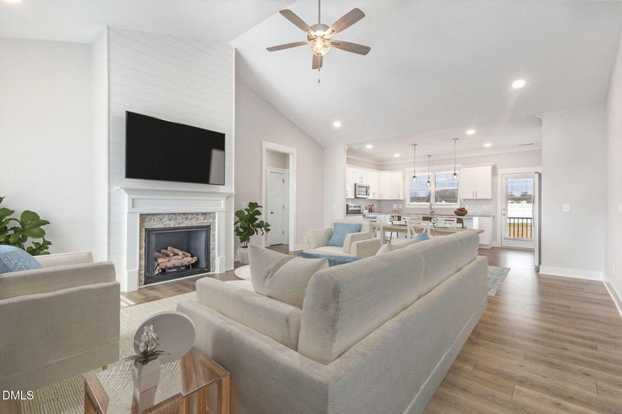 009_kv0a1215-edit_851_663