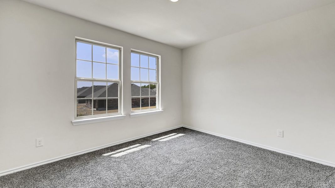 Spacious, unfurnished interior of a new home in The Reserve at Timber Creek, Lindale (Image 20).