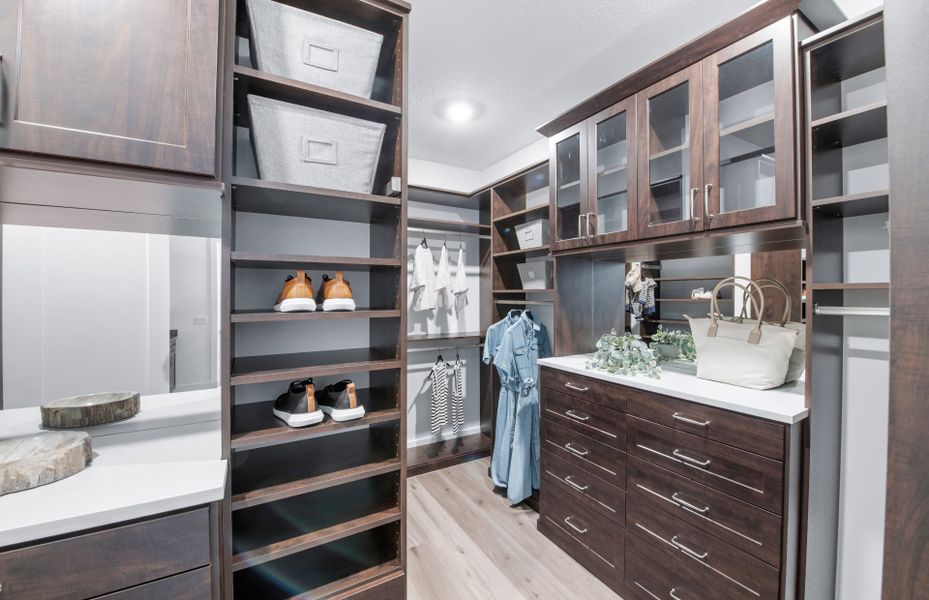 Furnished interior view inside a new home in Del Webb Sunchase, Parrish (Image 10).