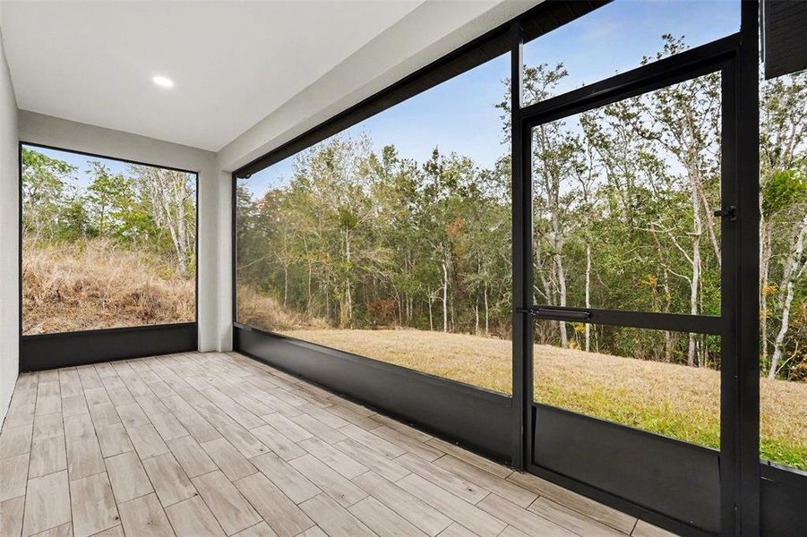 Exterior details and patio area of a home in , Spring Hill (Image 3).