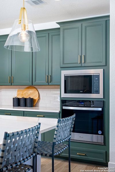 Furnished interior view inside a new home in Legacy at Lake Dunlap, New Braunfels (Image 19).