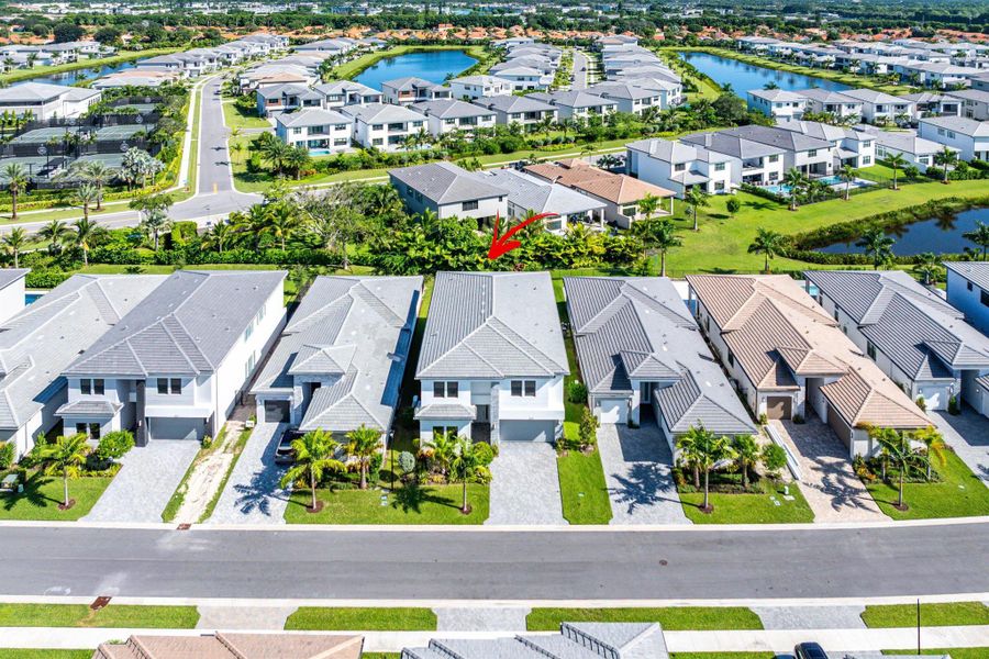 Image 75 of a home in Lotus Edge.