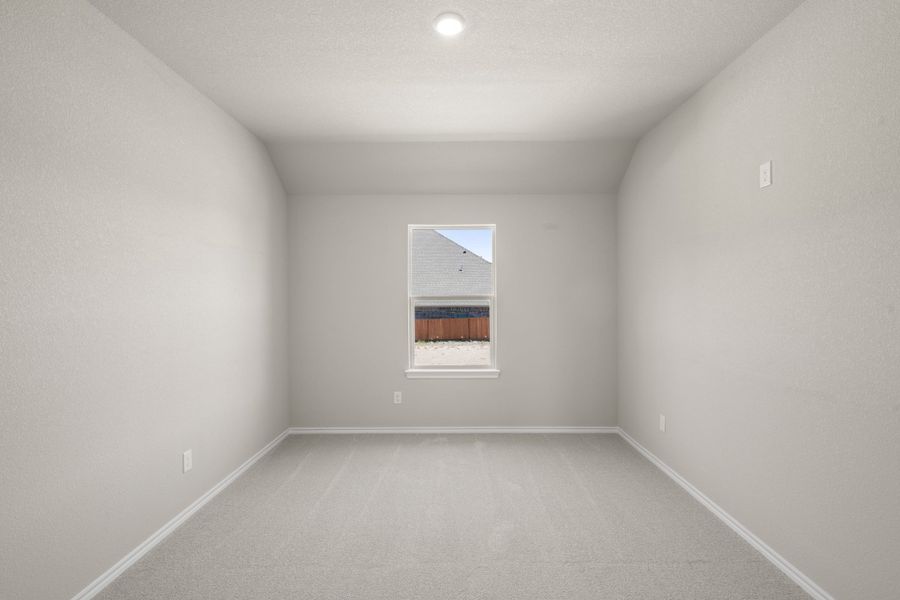 Spacious, unfurnished interior of a new home in Waterford Park, Weatherford (Image 24). Spacious, unfurnished interior of a new home in Waterford Park, Weatherford (Image 24).
