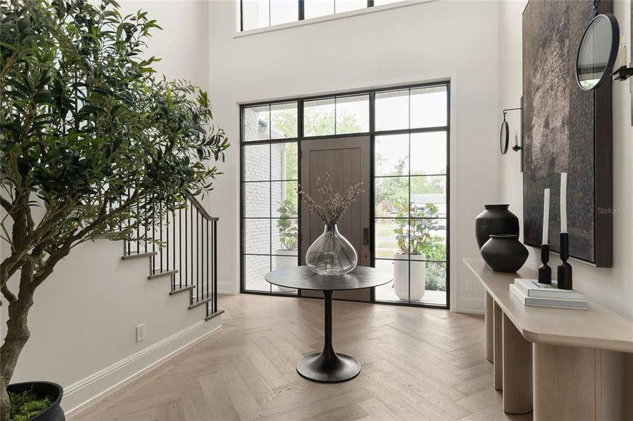 Furnished interior view inside a new home in , Orlando (Image 38).