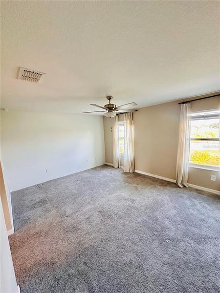 Spacious, unfurnished interior of a new home in , New Port Richey (Image 11).
