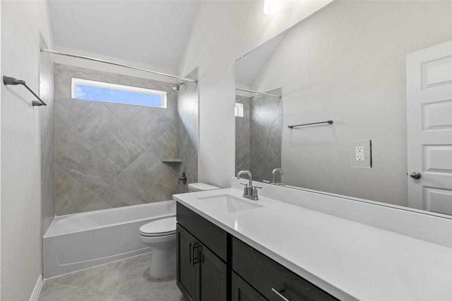 Furnished interior view inside a new home in Oakwood Estates, Waller (Image 7).