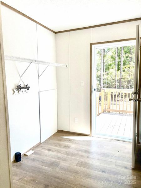 Spacious, unfurnished interior of a new home in , Kershaw (Image 20).