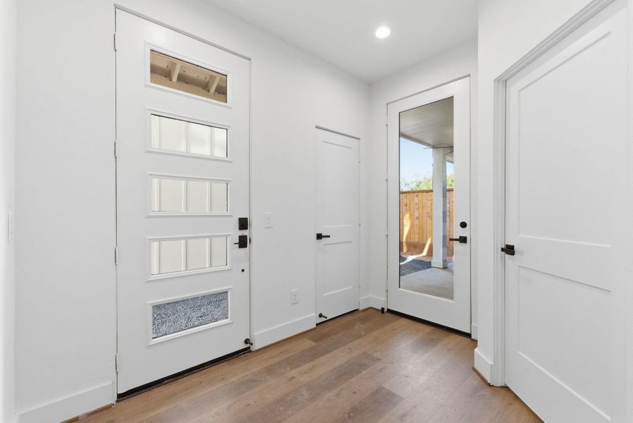 Spacious, unfurnished interior of a new home in , Houston (Image 16). Spacious, unfurnished interior of a new home in , Houston (Image 16).