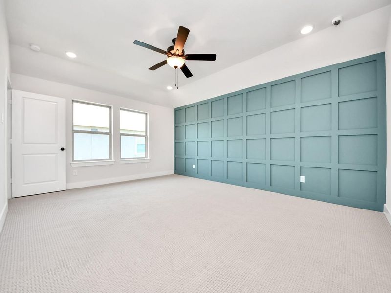 Spacious, unfurnished interior of a new home in Lago Mar, Texas City (Image 39).