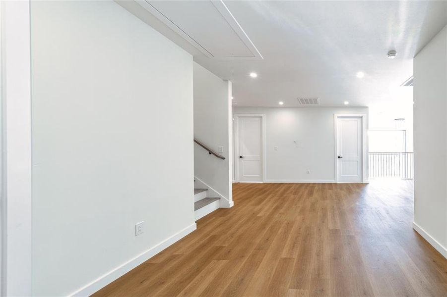 Spacious, unfurnished interior of a new home in , Dallas (Image 22).