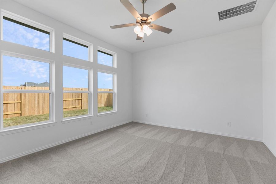 Spacious, unfurnished interior of a new home in Aldeana, Bonney (Image 29).