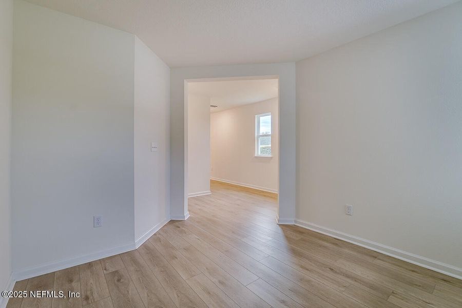 Spacious, unfurnished interior of a new home in Stonecrest, St. Johns (Image 10).