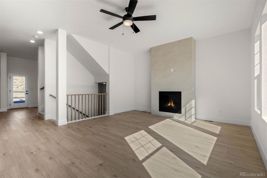 Spacious, unfurnished interior of a new home in Trailside at Cottonwood Creek, Colorado Springs (Image 23).