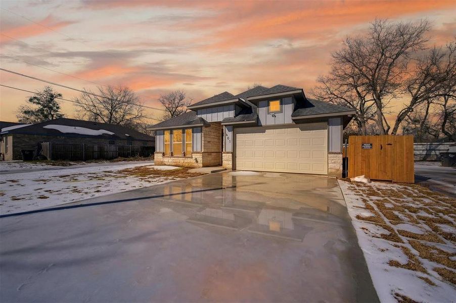 Image 25 of a home in .