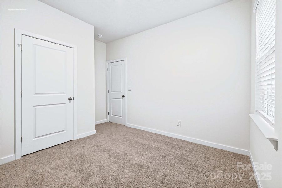 Spacious, unfurnished interior of a new home in Woodhaven at Chester, Chester (Image 20).