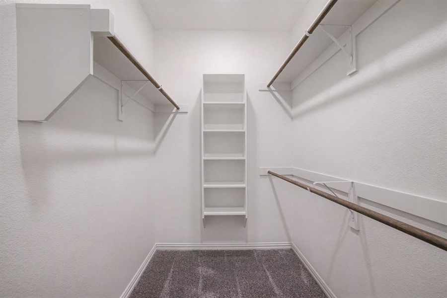 Image 30 of a home in Courts Of Bonnie Brae. Image 30 of a home in Courts Of Bonnie Brae.