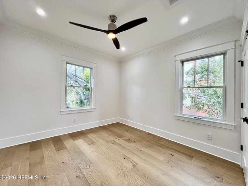 Spacious, unfurnished interior of a new home in , Jacksonville (Image 149).