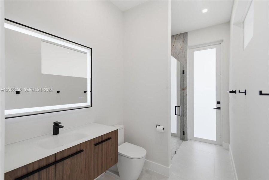 Furnished interior view inside a new home in , Miami (Image 48). Furnished interior view inside a new home in , Miami (Image 48).