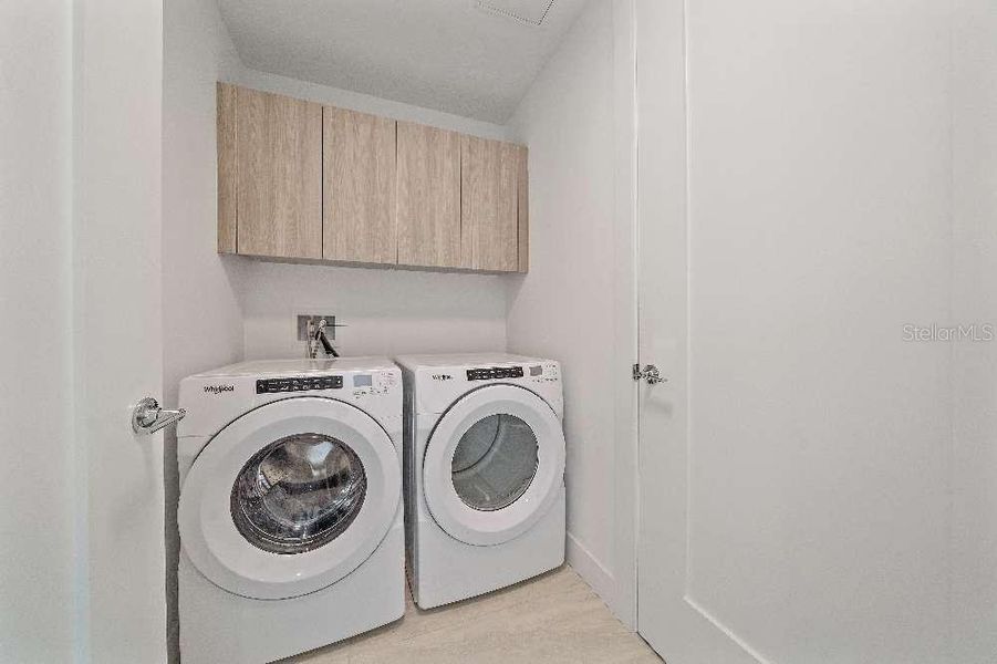 Close-up of interior finishes inside a home in , Sarasota (Image 21).