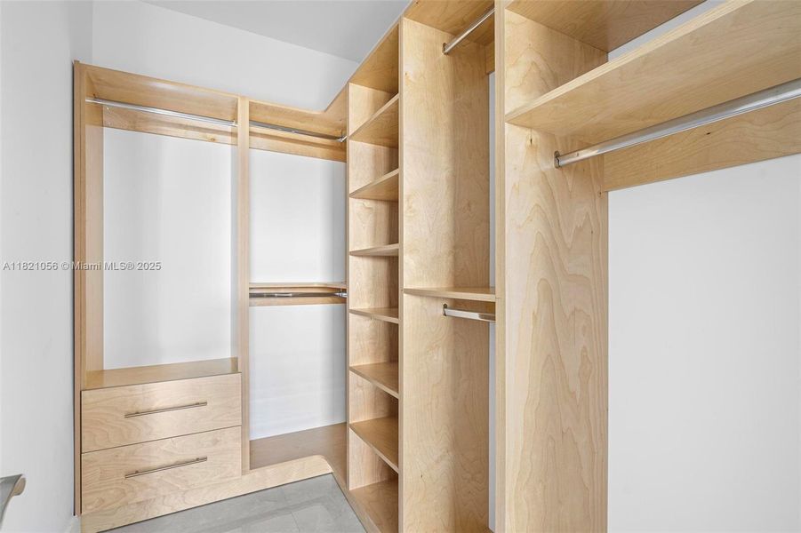 Image 29 of a home in .