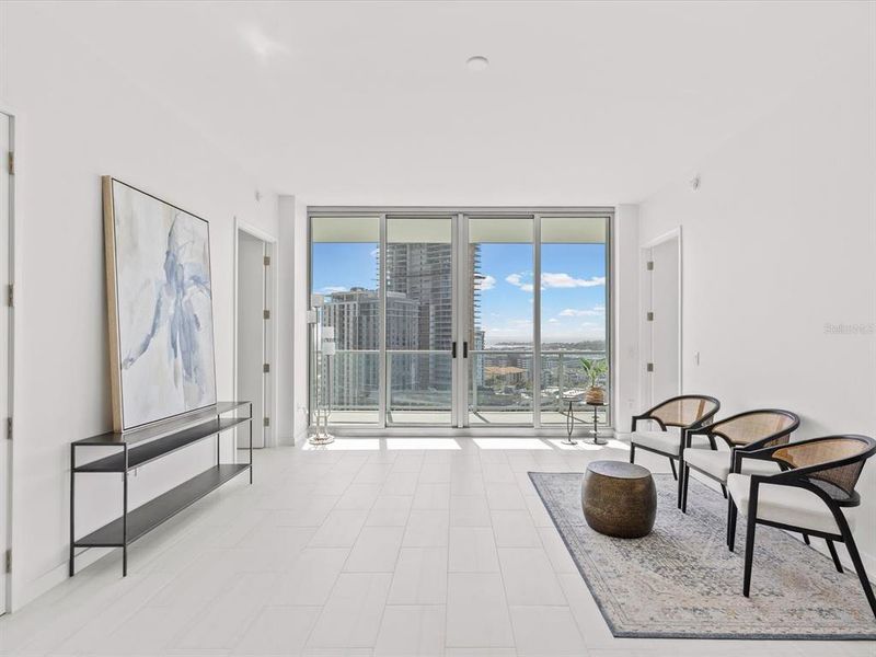 Furnished interior view inside a new home in , St. Petersburg (Image 37).