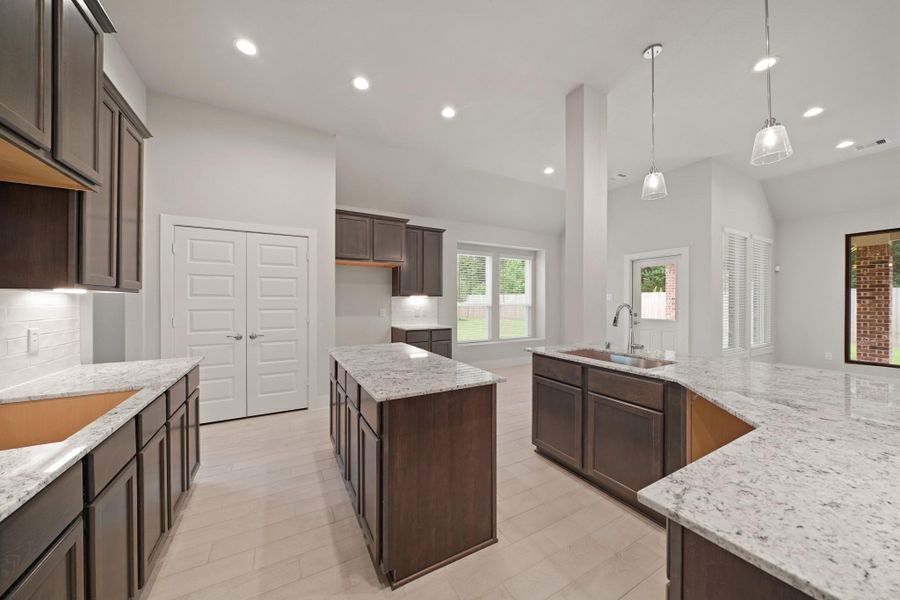 Furnished interior view inside a new home in Barton Creek Ranch, Conroe (Image 9). Furnished interior view inside a new home in Barton Creek Ranch, Conroe (Image 9).