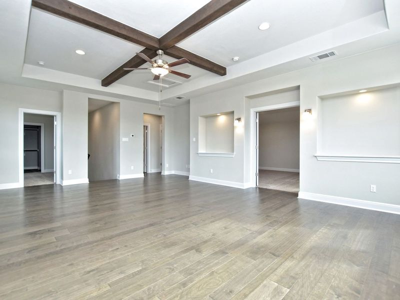 Representative unfurnished interior of a home built from the Madera II by Giddens Homes in Scofield Farms Estates, Georgetown (Image 318).