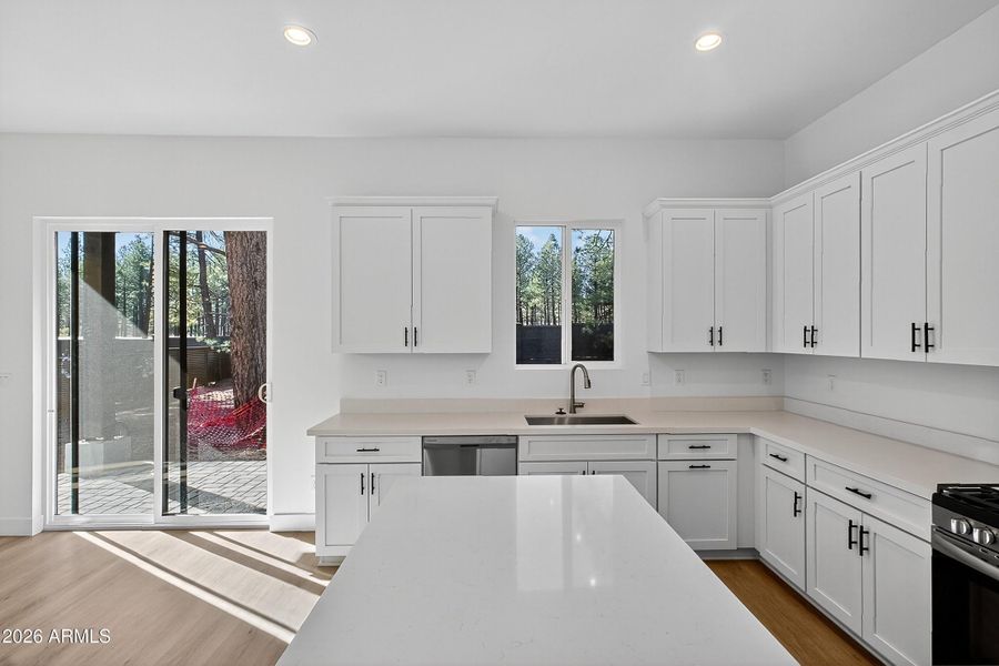 lot_8_timber_sky_sirius_2013_kitchen7