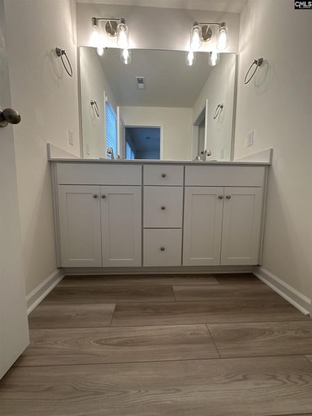 Image 17 of a home in Piney Woods Bluff.