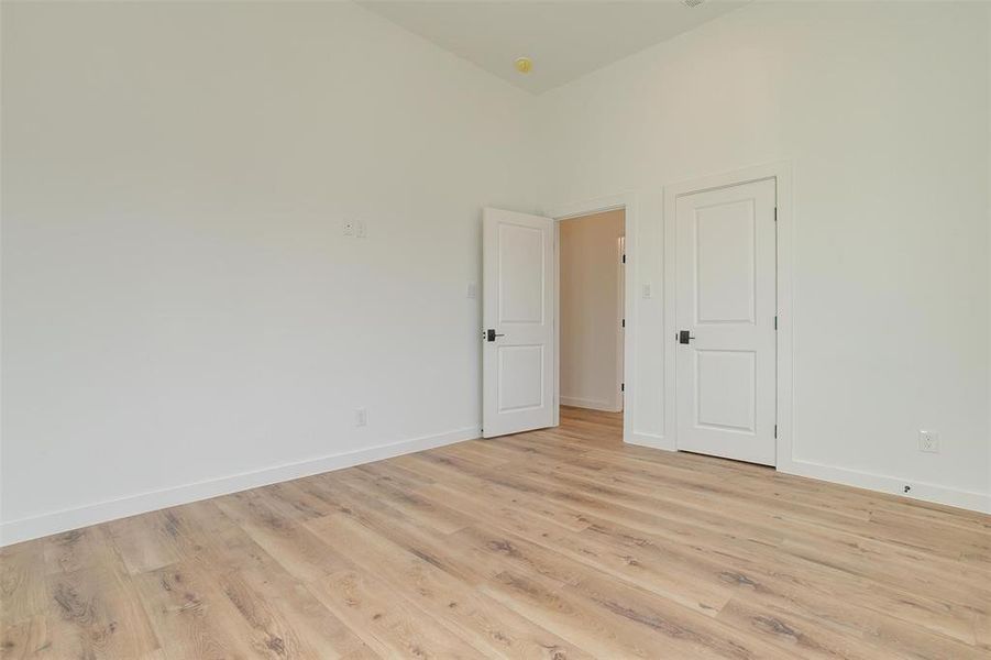 Spacious, unfurnished interior of a new home in , Fort Worth (Image 34). Spacious, unfurnished interior of a new home in , Fort Worth (Image 34).
