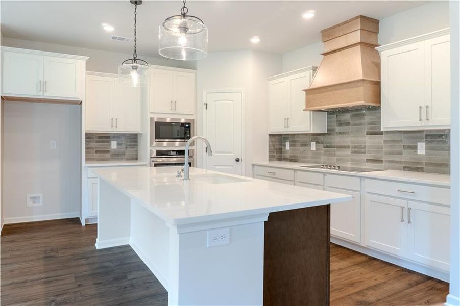 Furnished interior view inside a new home in Harmony Farms, Eatonton (Image 16).