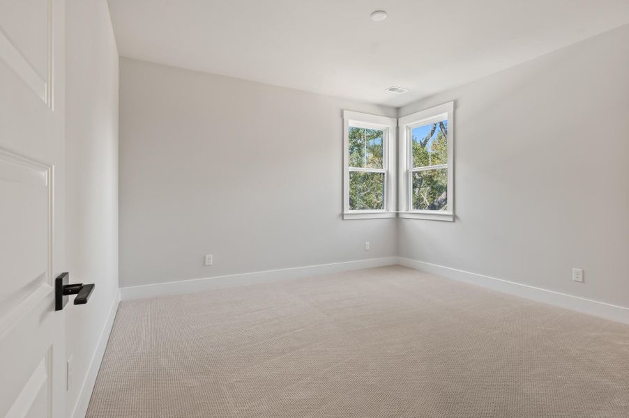 Spacious, unfurnished interior of a new home in Charleston County Homes, Mount Pleasant (Image 30).