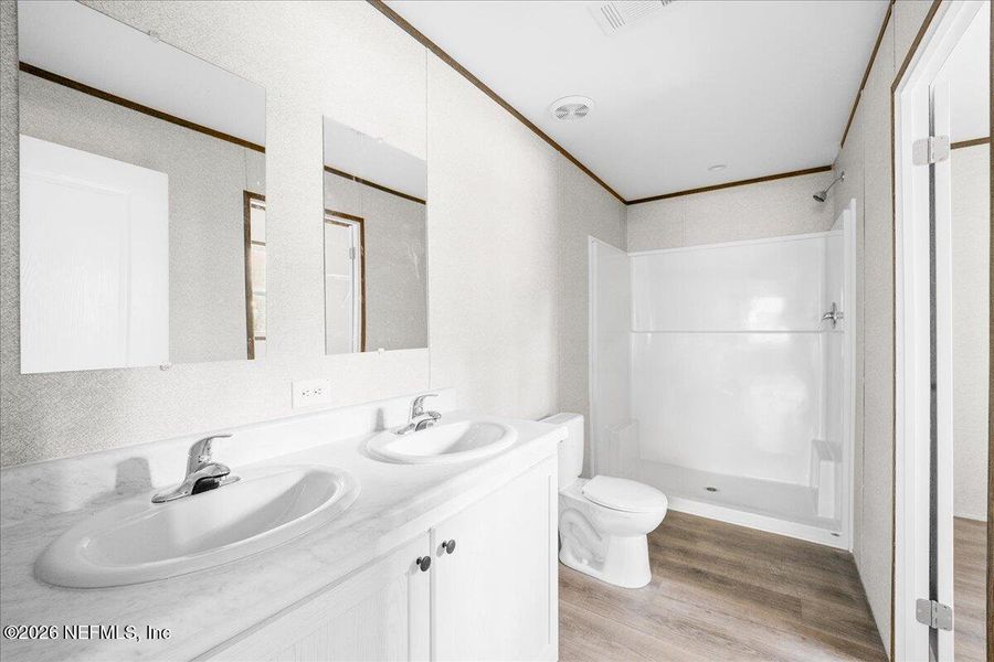 Furnished interior view inside a new home in , Palatka (Image 5).