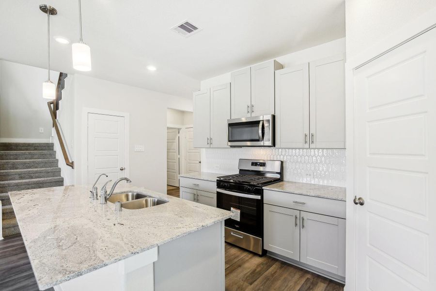 Photo is not of the actual home but is an inspirational photo of builder’s model home and may depict options, furnishings, and/or decorator features that are not included.