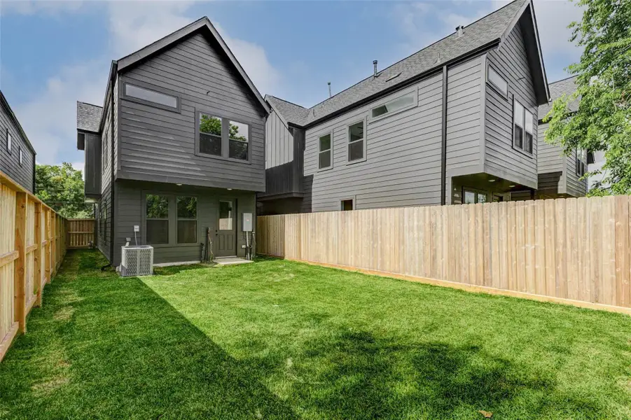 Exterior details and patio area of a home in , Houston (Image 4).