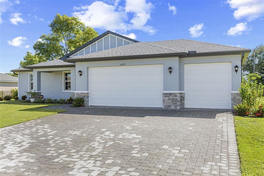 Image 27 of a home in . Image 27 of a home in .