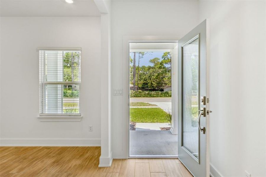 Furnished interior view inside a new home in Pirates Bluff, Yulee (Image 20).