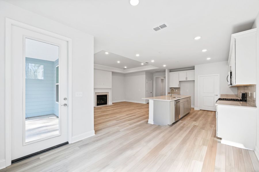 Image 35 of a home in Grand Arbor.