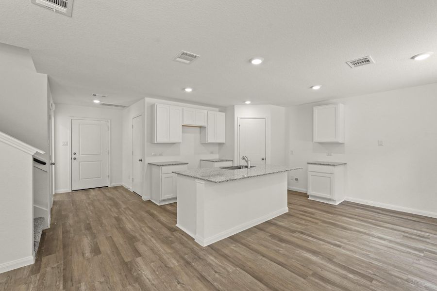 Spacious, unfurnished interior of a new home in McCrorey Trails, Conroe (Image 7). Spacious, unfurnished interior of a new home in McCrorey Trails, Conroe (Image 7).