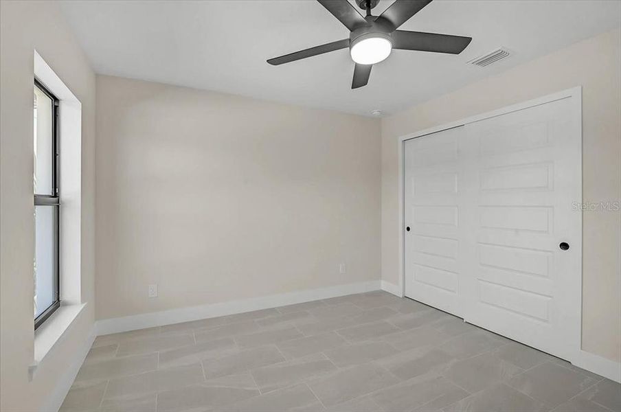 Spacious, unfurnished interior of a new home in , Rotonda West (Image 12).
