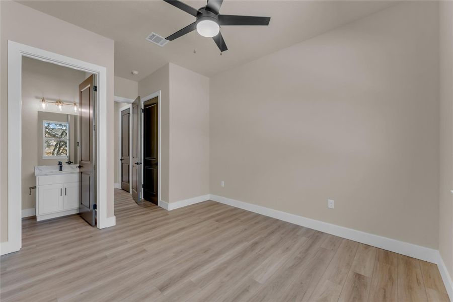 Spacious, unfurnished interior of a new home in , Burnet (Image 21). Spacious, unfurnished interior of a new home in , Burnet (Image 21).