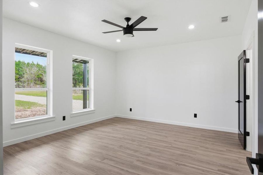 Spacious, unfurnished interior of a new home in , Eustace (Image 20).