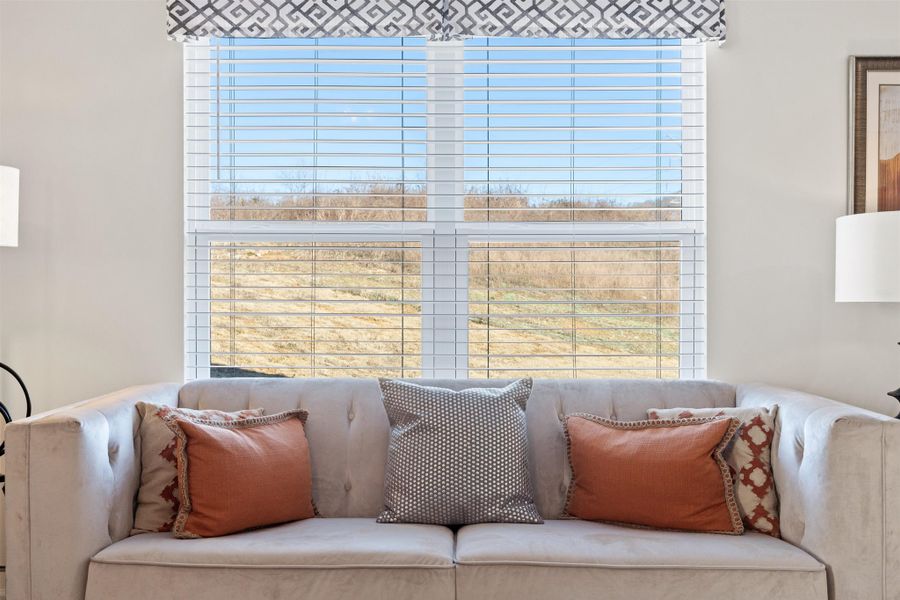 Representative furnished interior of a home built from the Hanover by D.R. Horton in Harbor Crest, Ooltewah (Image 17).
