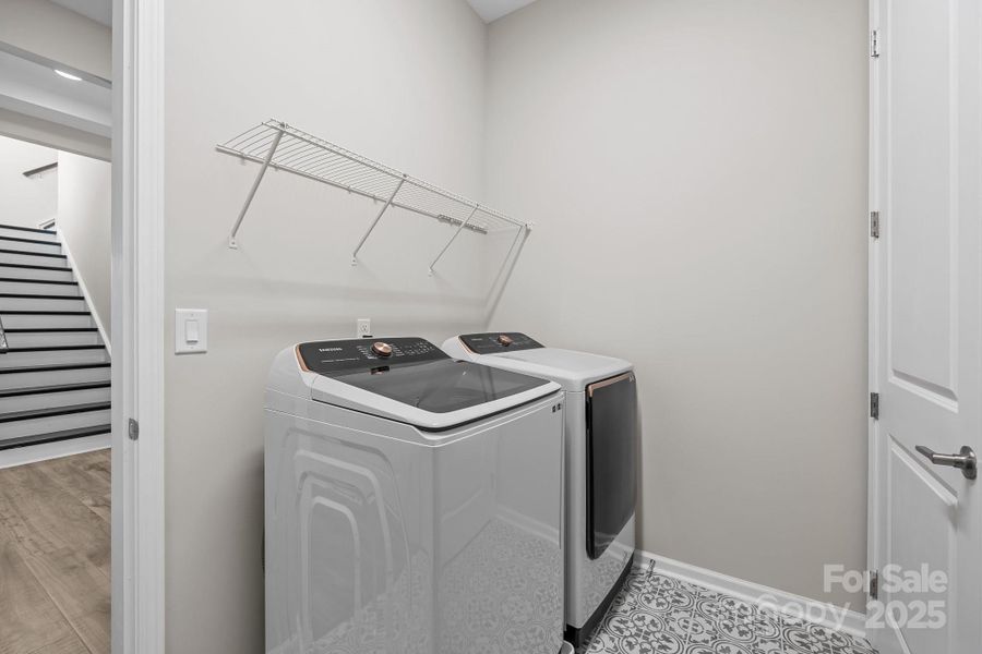 Laundry room with Primary closet access