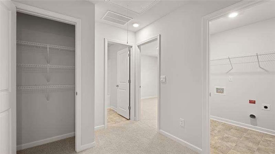 Spacious, unfurnished interior of a new home in Sherwood Manor, College Park (Image 28).