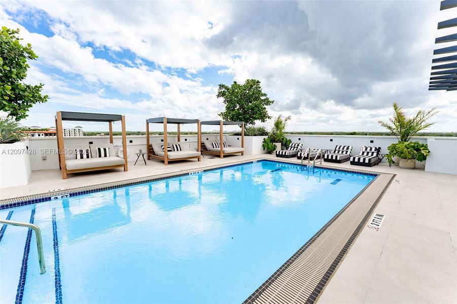 Community amenities in , Coral Gables (Image 29).