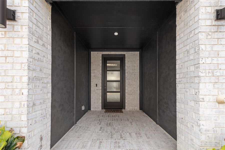 Spacious, unfurnished interior of a new home in , Dallas (Image 18). Spacious, unfurnished interior of a new home in , Dallas (Image 18).