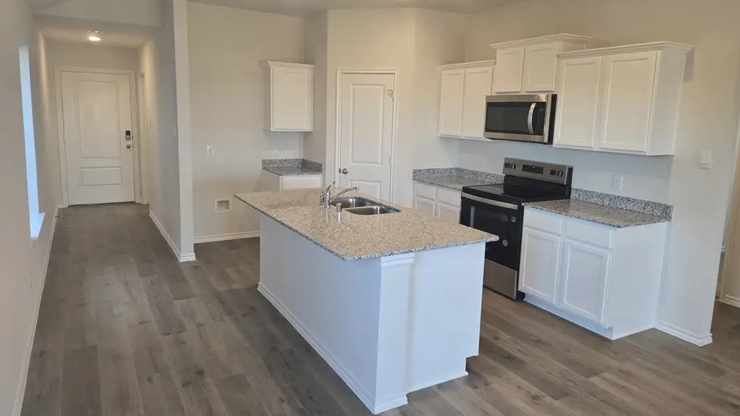 Furnished interior view inside a new home in Cottonwood, Dorchester (Image 3).