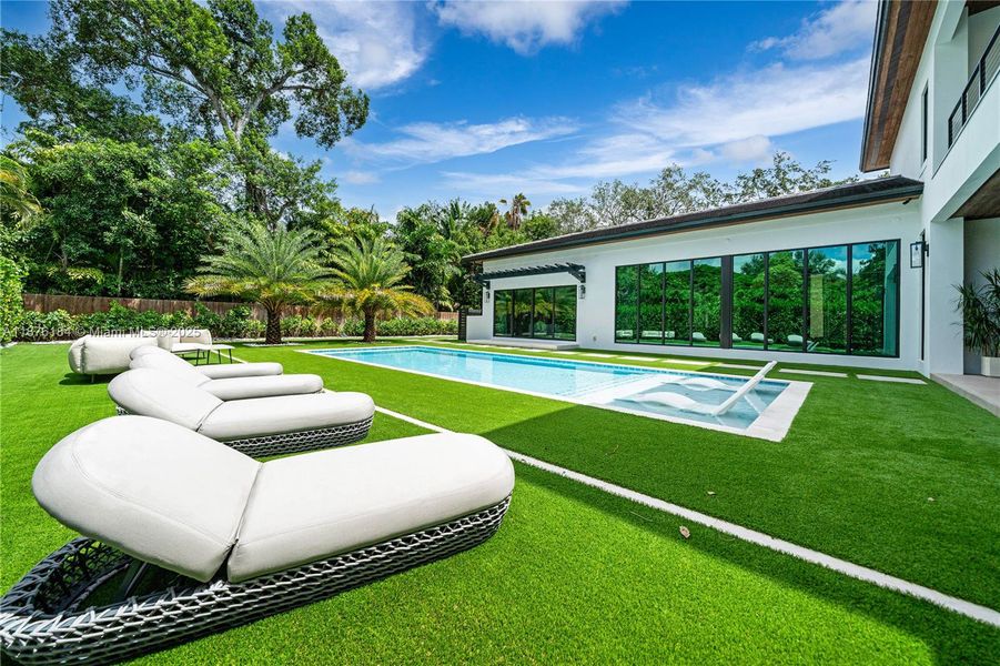 Image 70 of a home in . Image 70 of a home in .